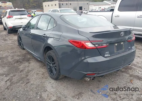 2025 Toyota Camry Se z USA, uszkodzony, nr VIN 4T1DBADK1SU506330